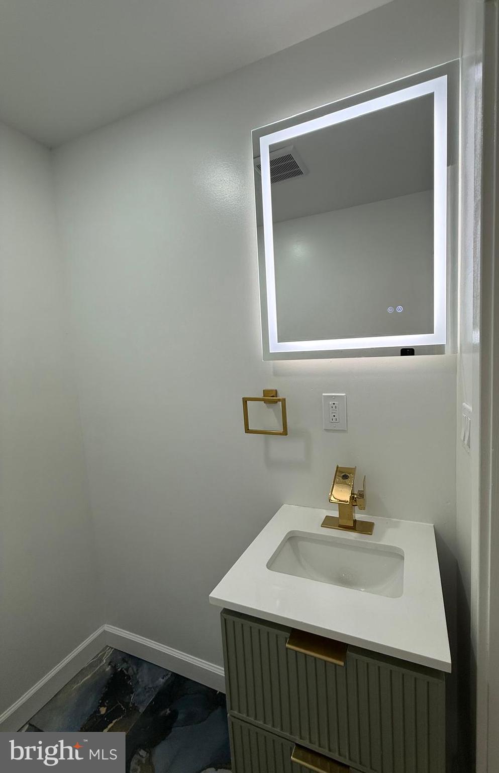 YEADON - Residential