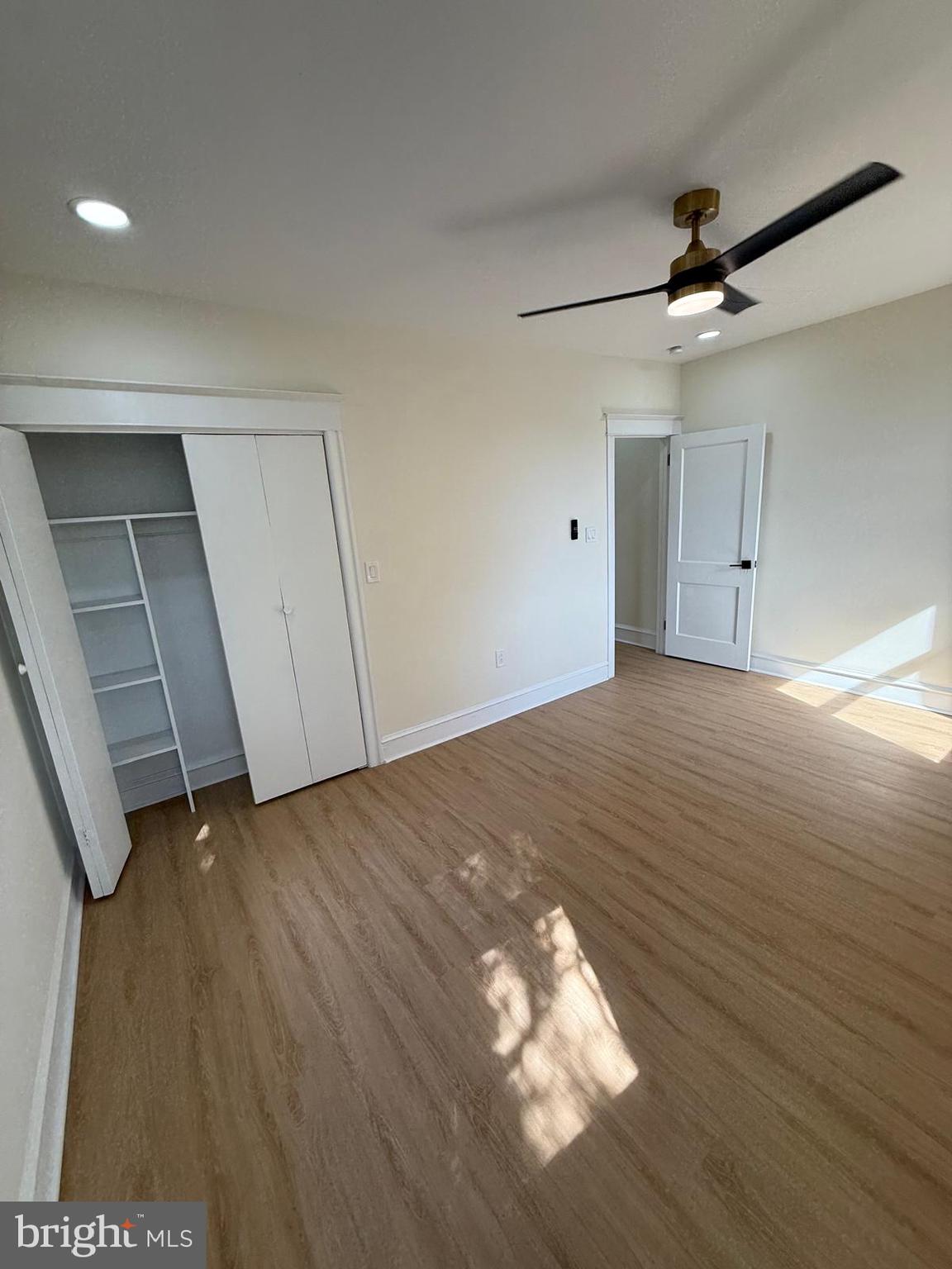 YEADON - Residential