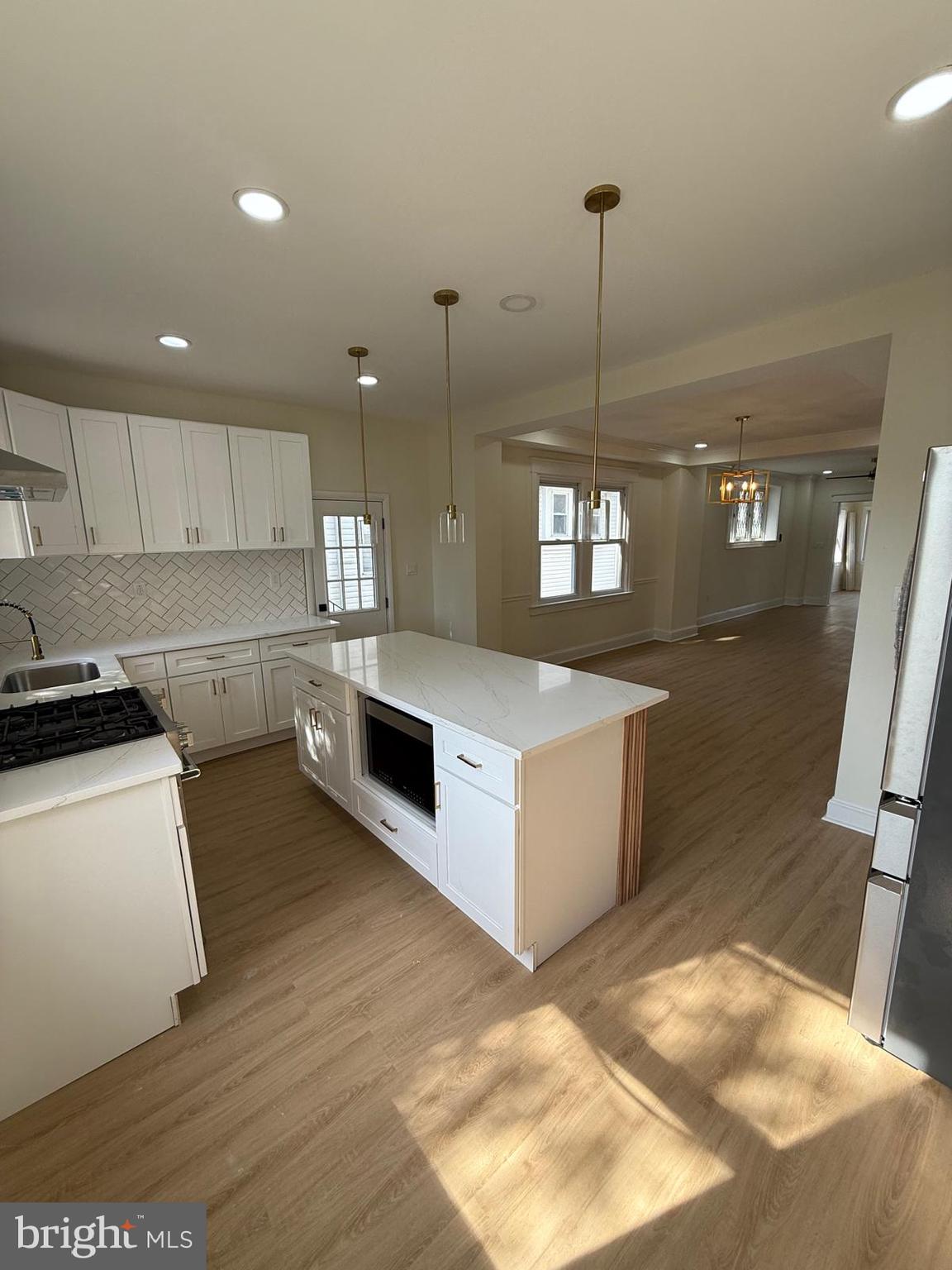 YEADON - Residential