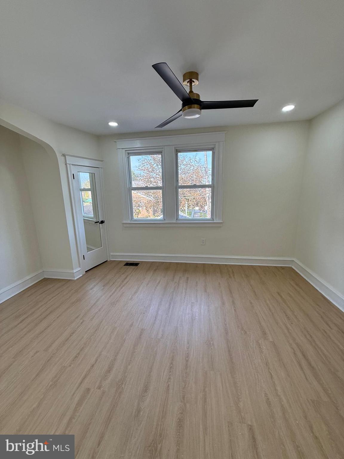 YEADON - Residential