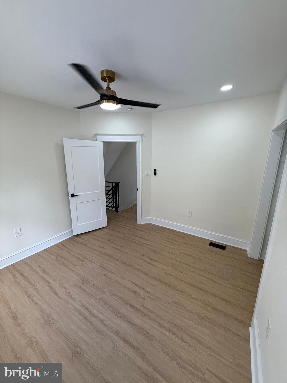 YEADON - Residential