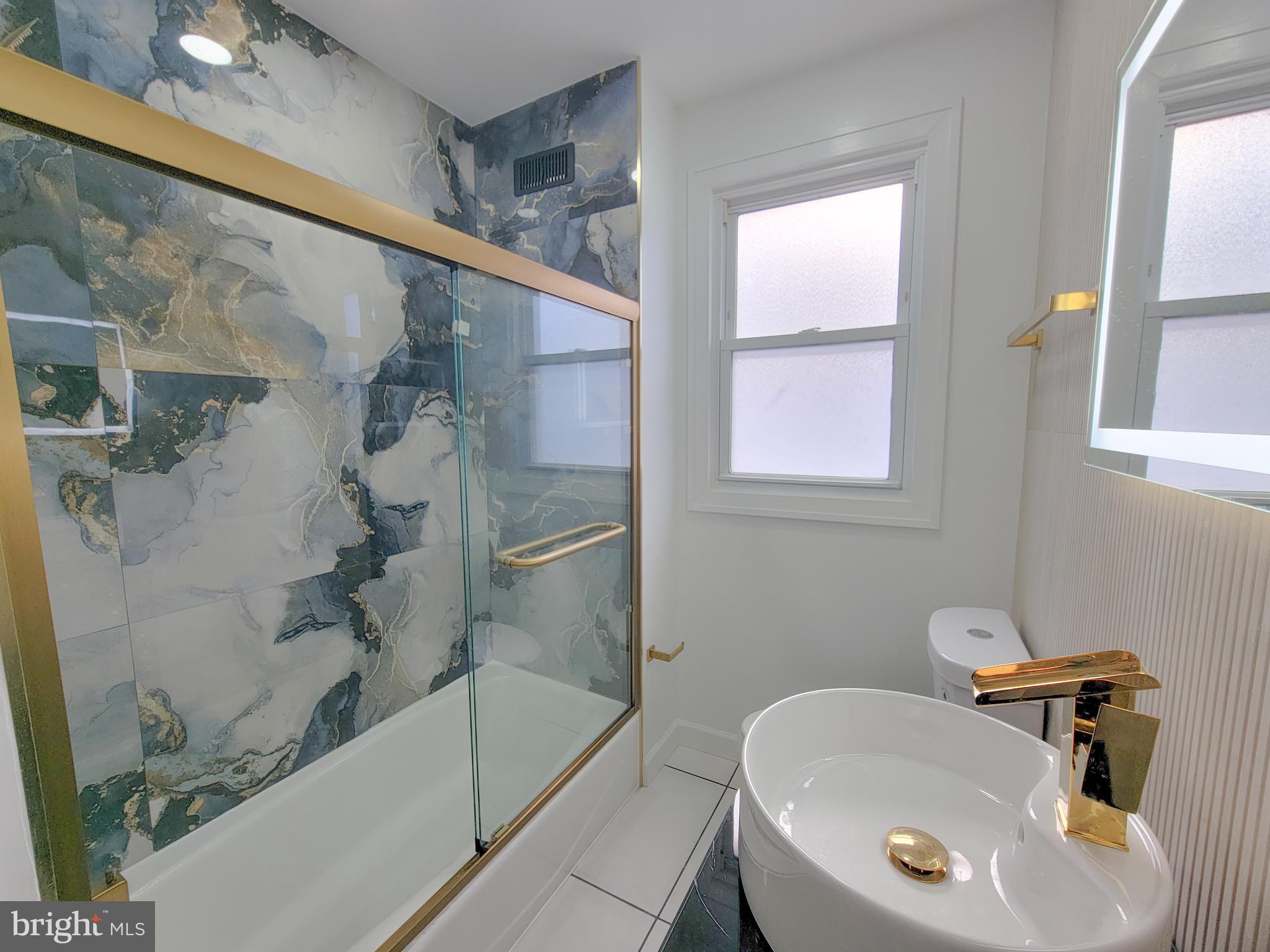 YEADON - Residential