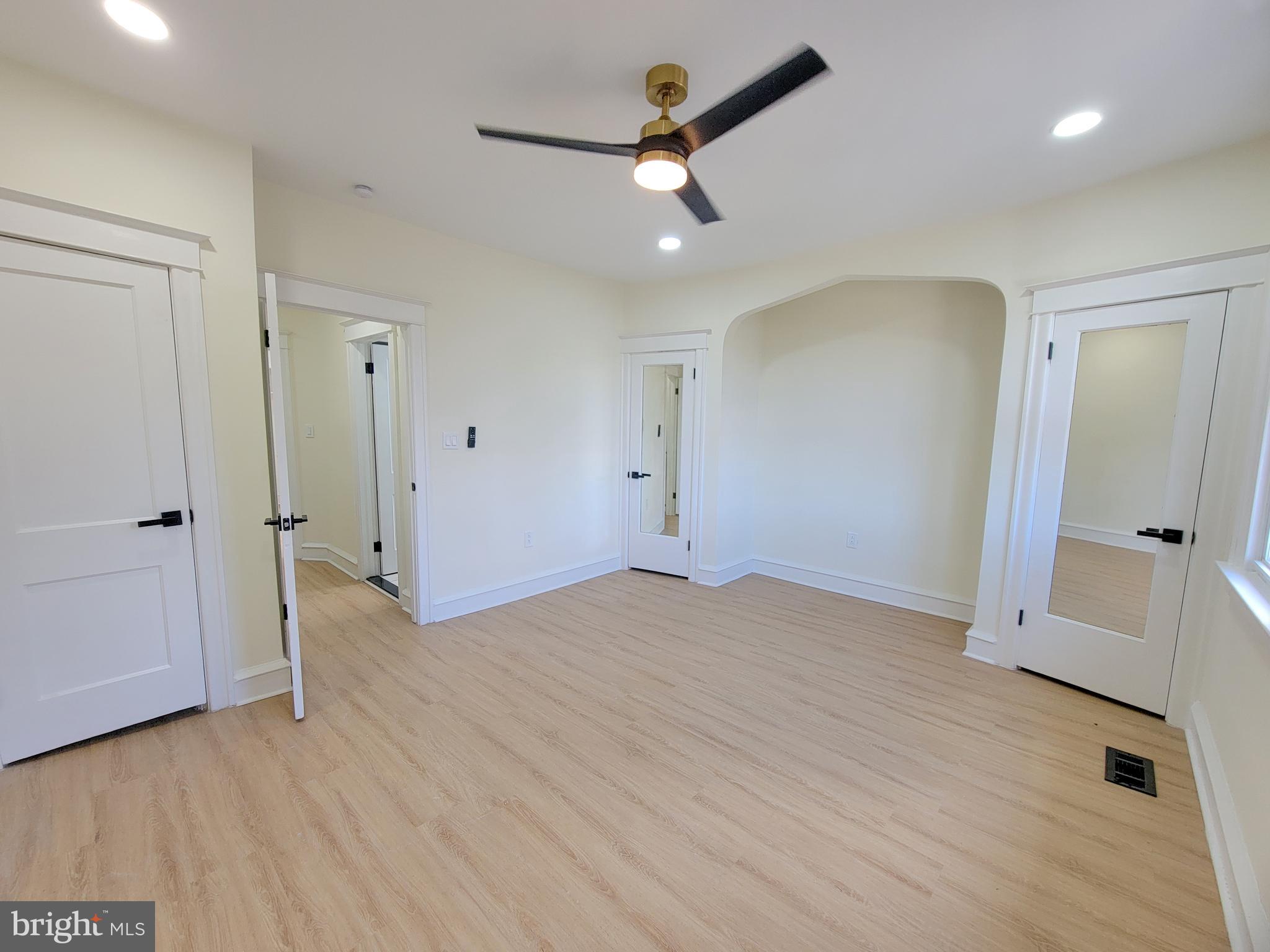 YEADON - Residential