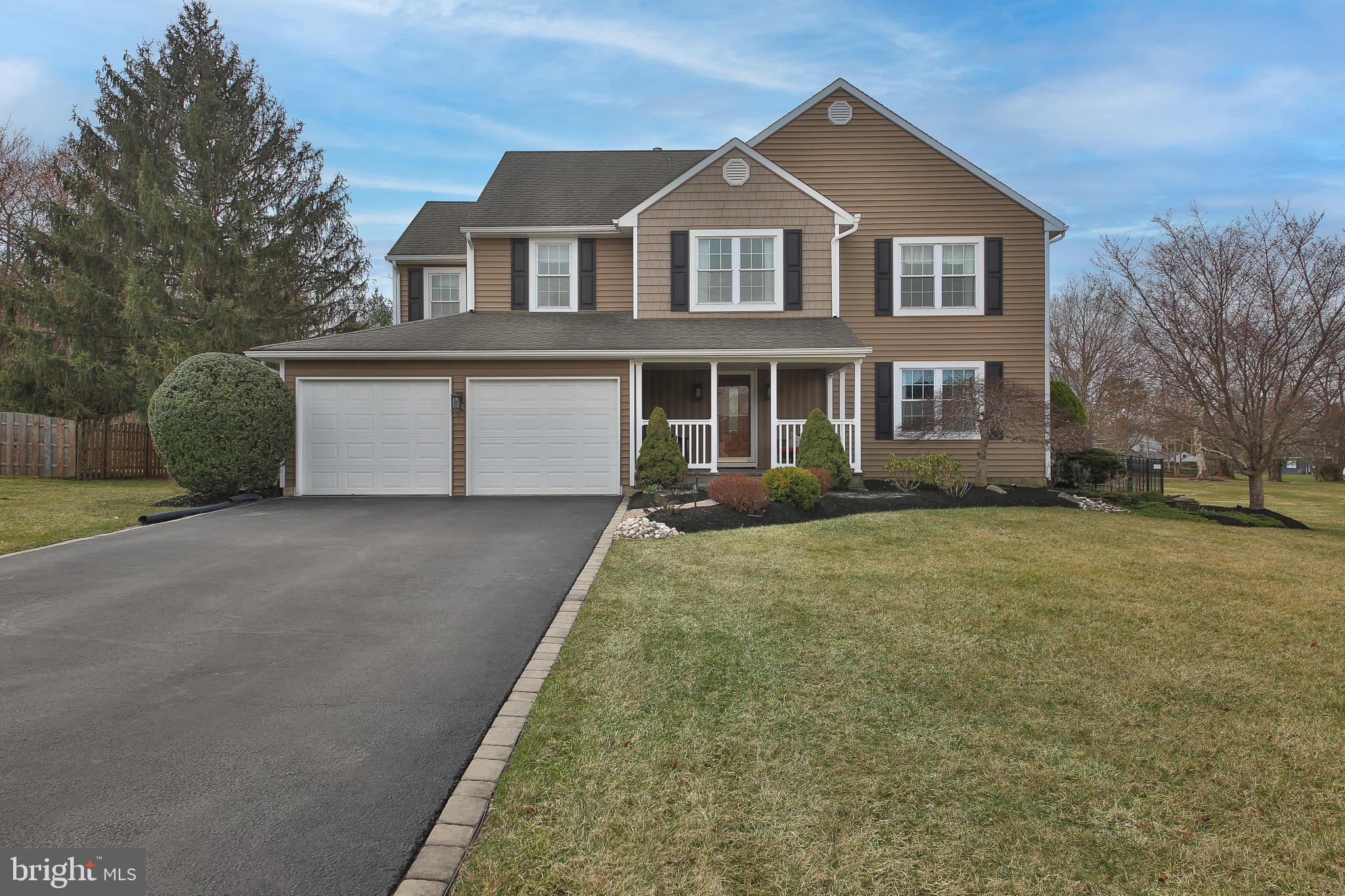 COUNTRY BEND - Residential