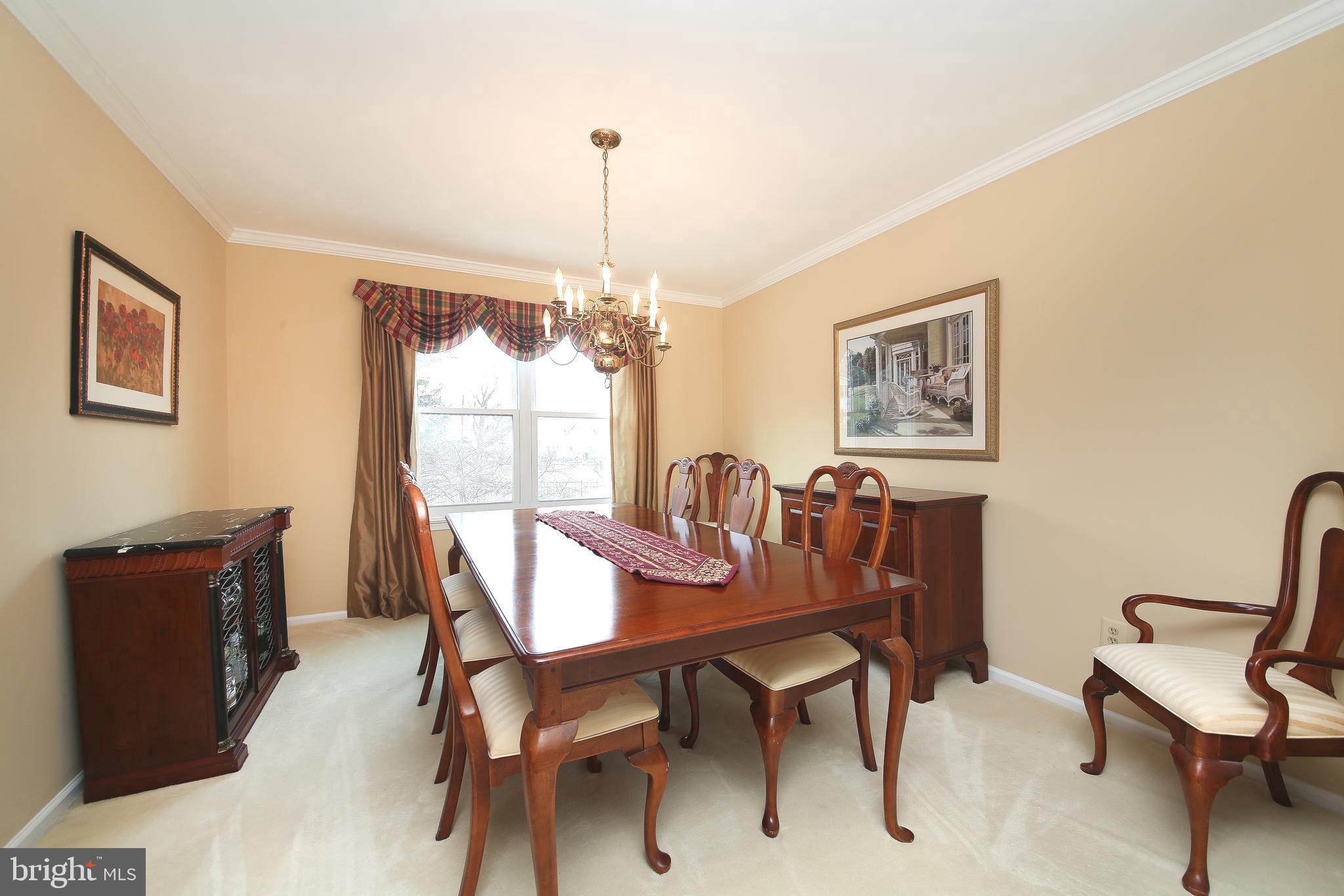 COUNTRY BEND - Residential