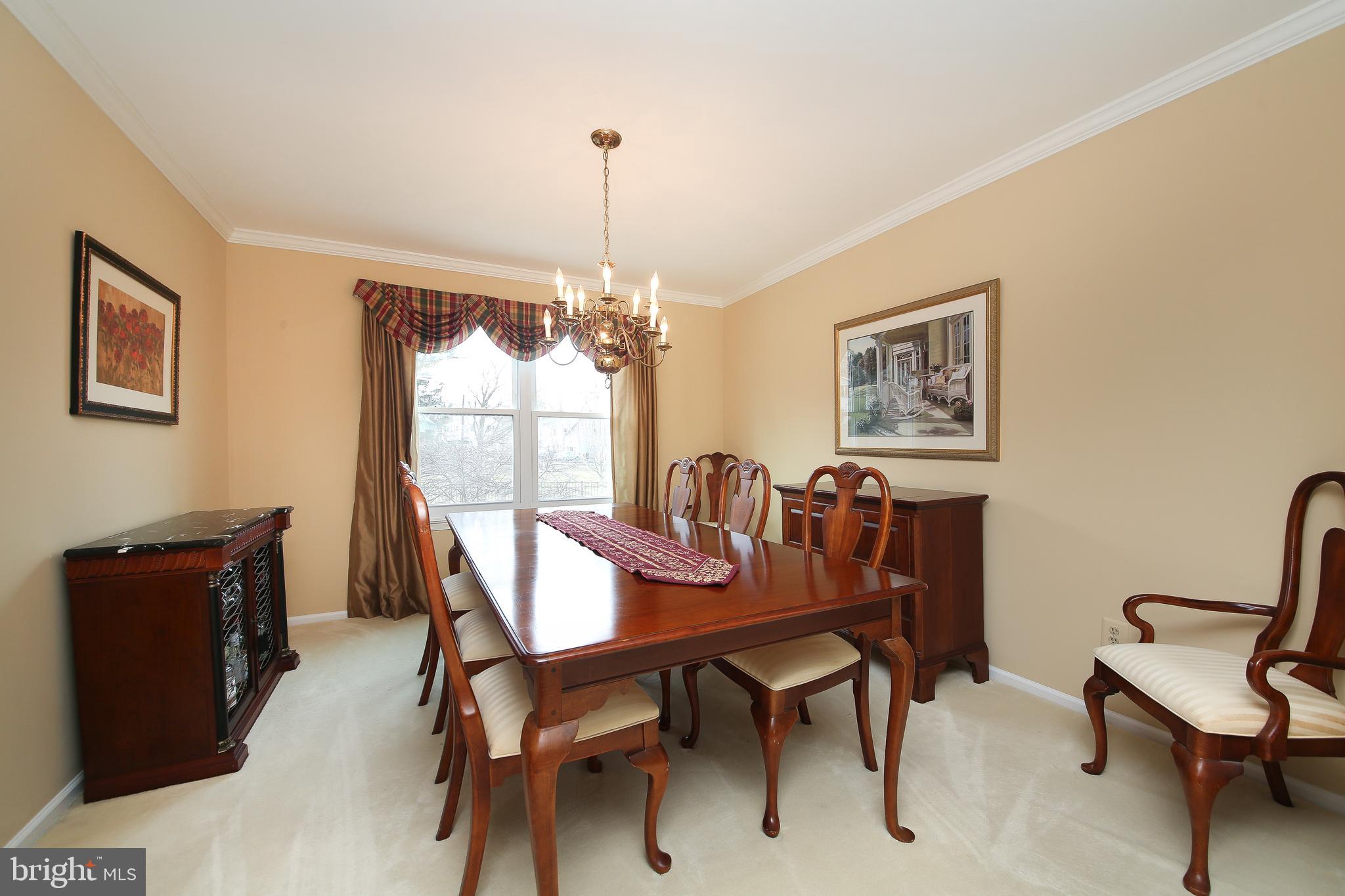 COUNTRY BEND - Residential