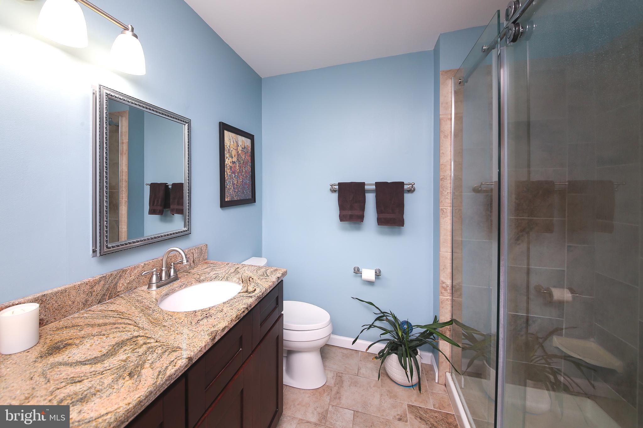 COUNTRY BEND - Residential