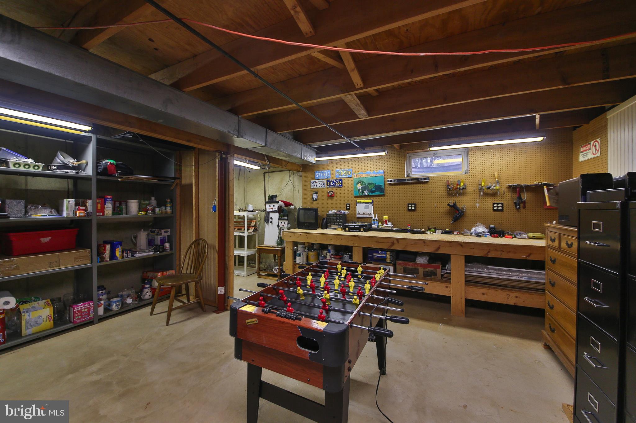 COUNTRY BEND - Residential