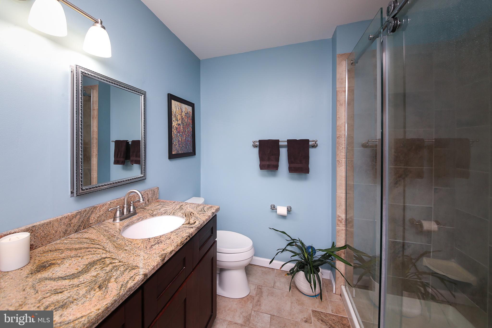 COUNTRY BEND - Residential