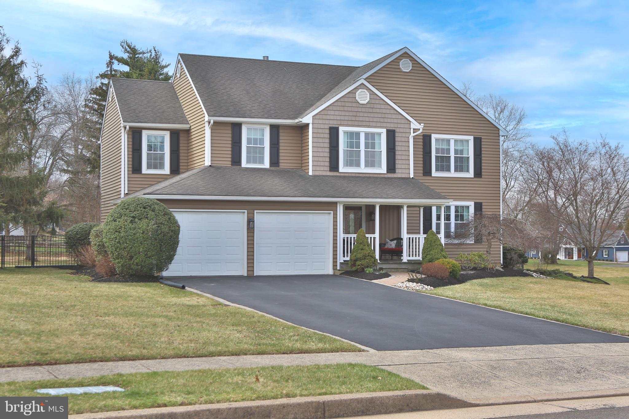 COUNTRY BEND - Residential