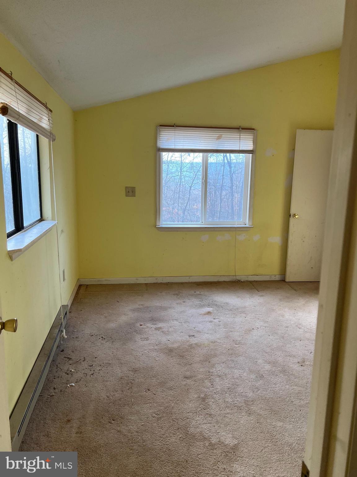 GLENWOOD FOREST - Residential