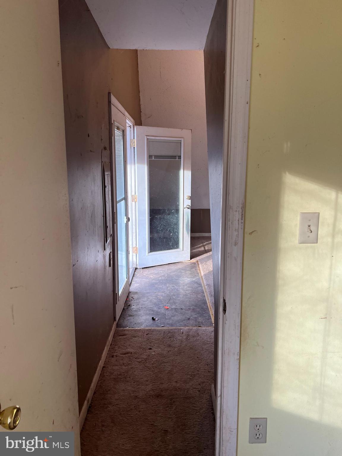 GLENWOOD FOREST - Residential