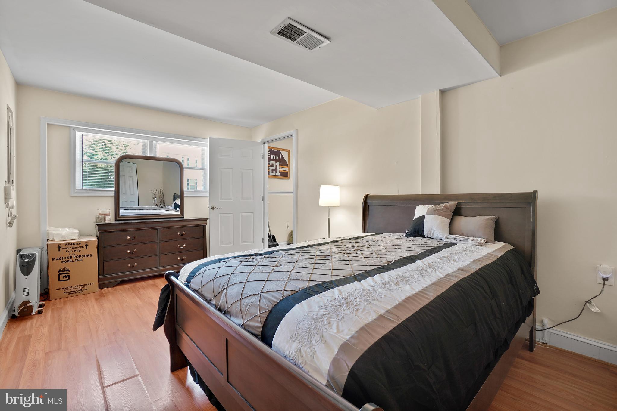 OXON RUN HILLS - Residential