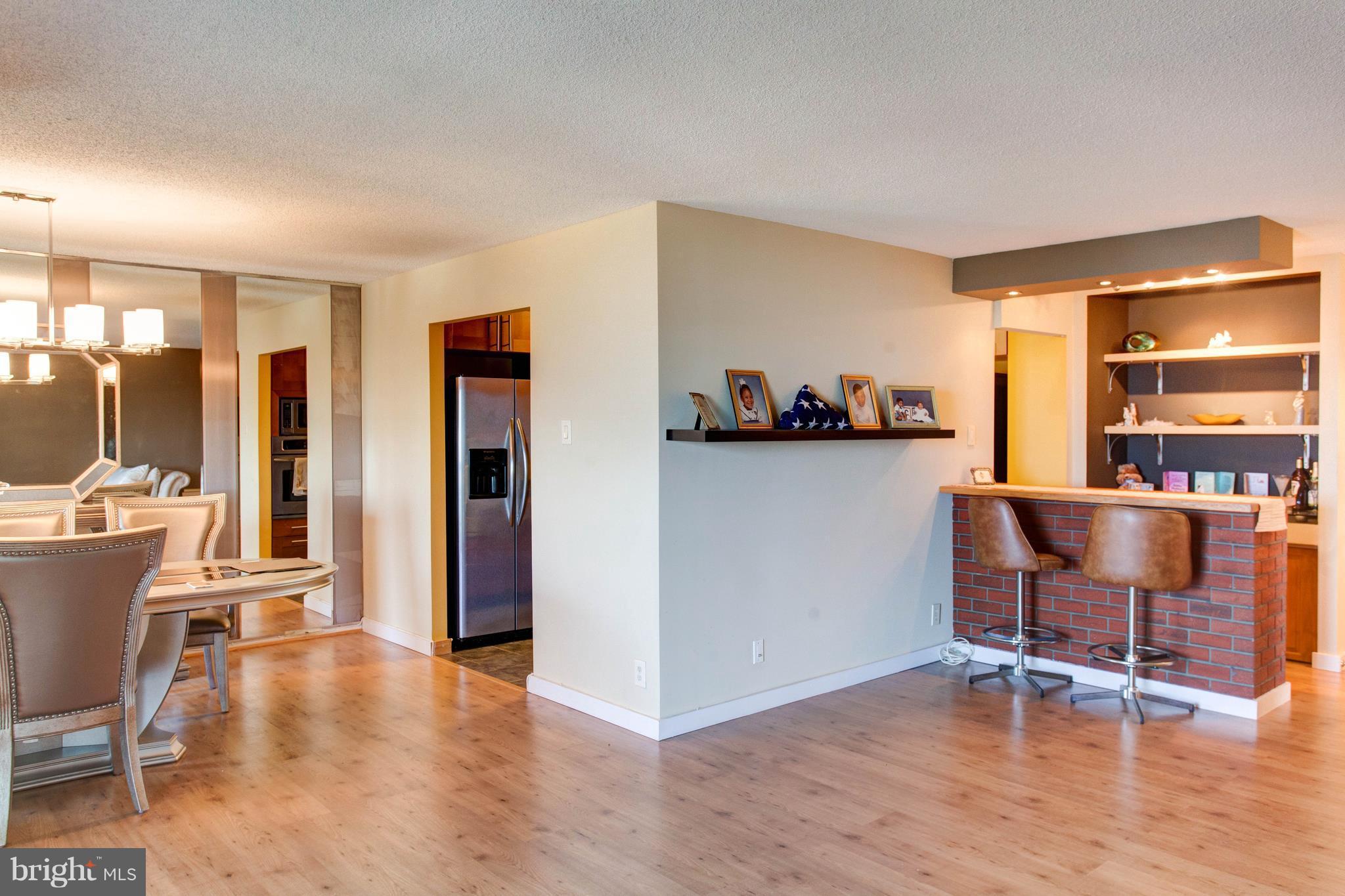 WATERGATE AT LANDMARK - Residential