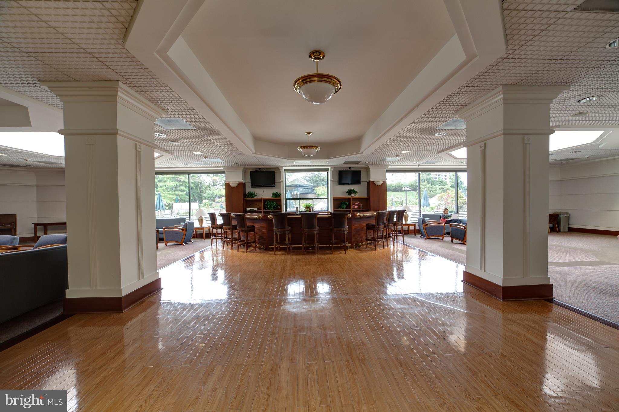 WATERGATE AT LANDMARK - Residential