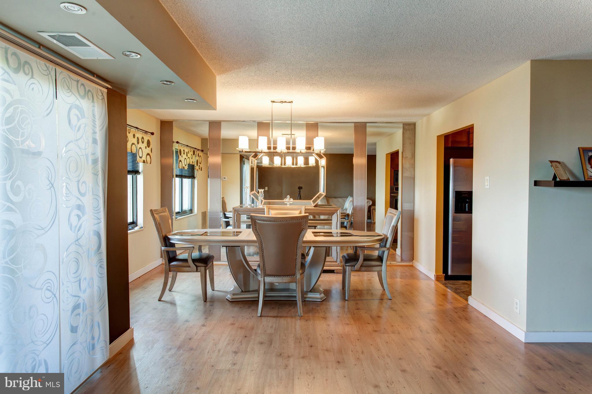 WATERGATE AT LANDMARK - Residential