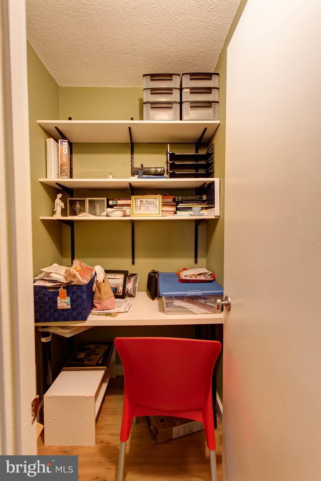 WATERGATE AT LANDMARK - Residential