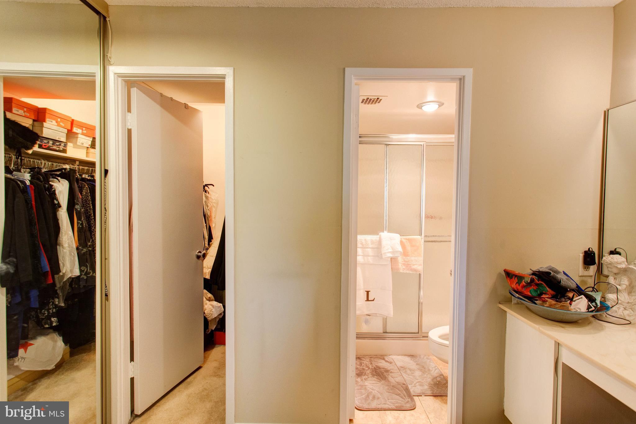 WATERGATE AT LANDMARK - Residential