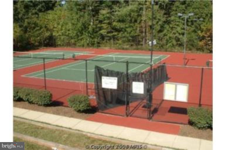 RUSSETT - Residential