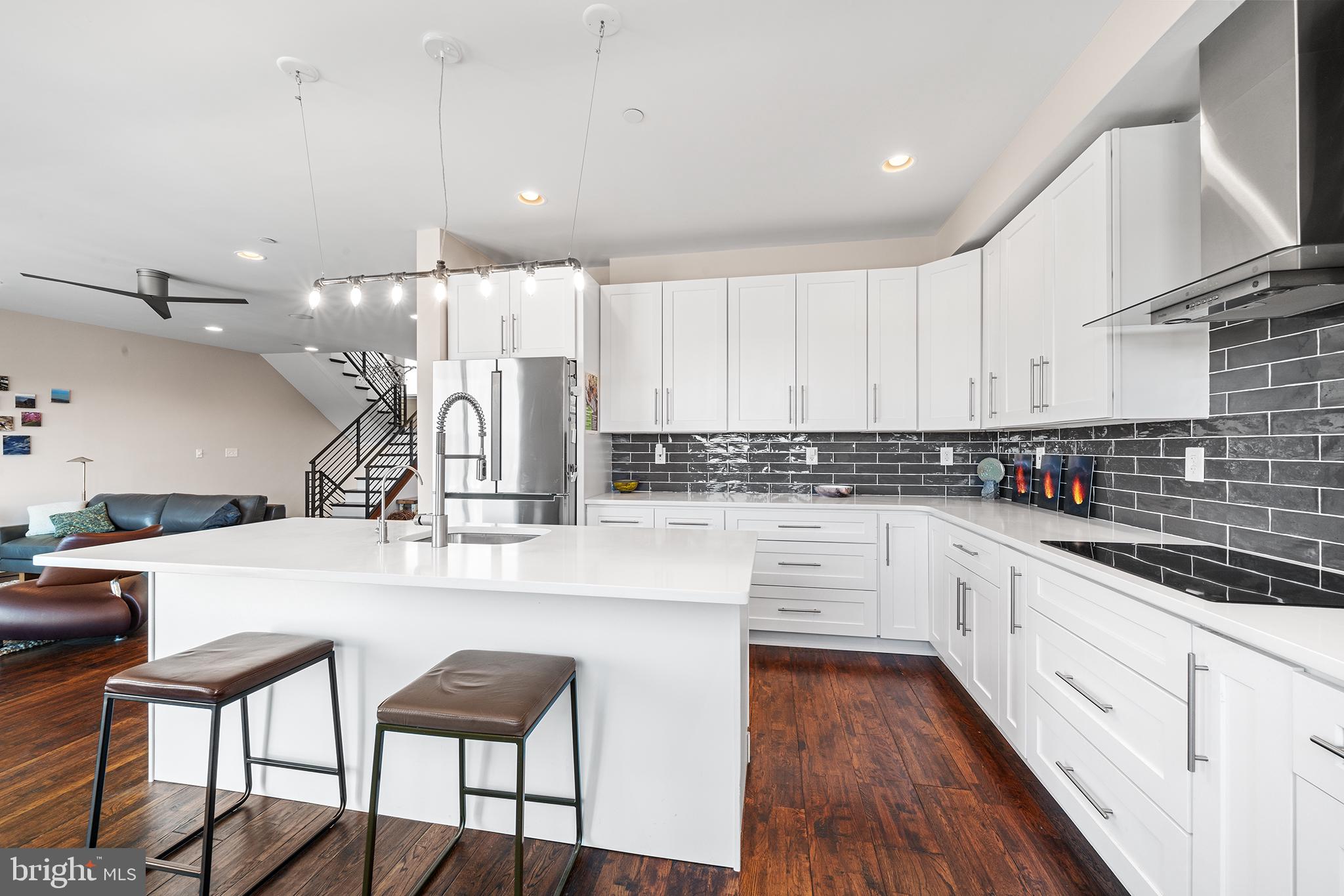 MANAYUNK - Residential