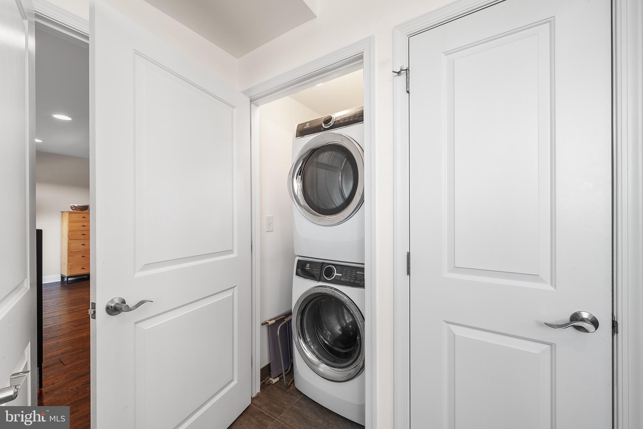 MANAYUNK - Residential