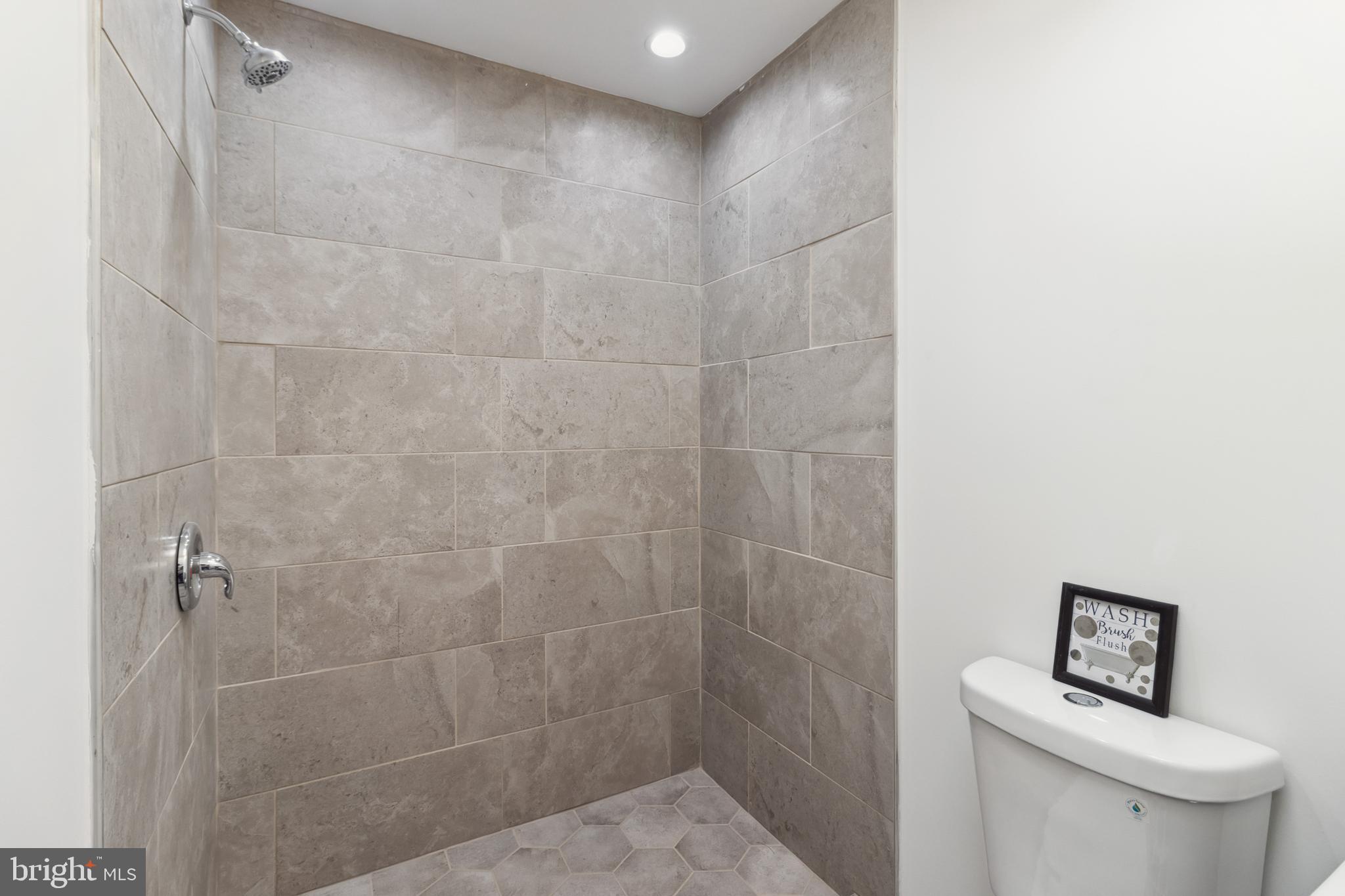 MIDDLE EAST - Residential