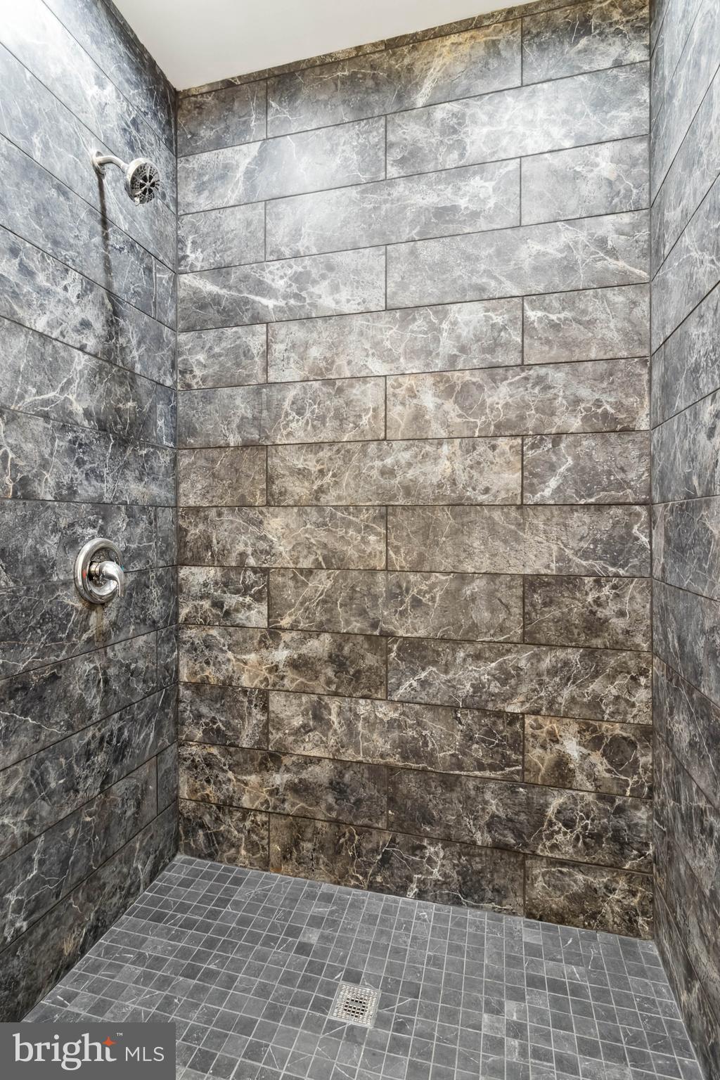 MIDDLE EAST - Residential