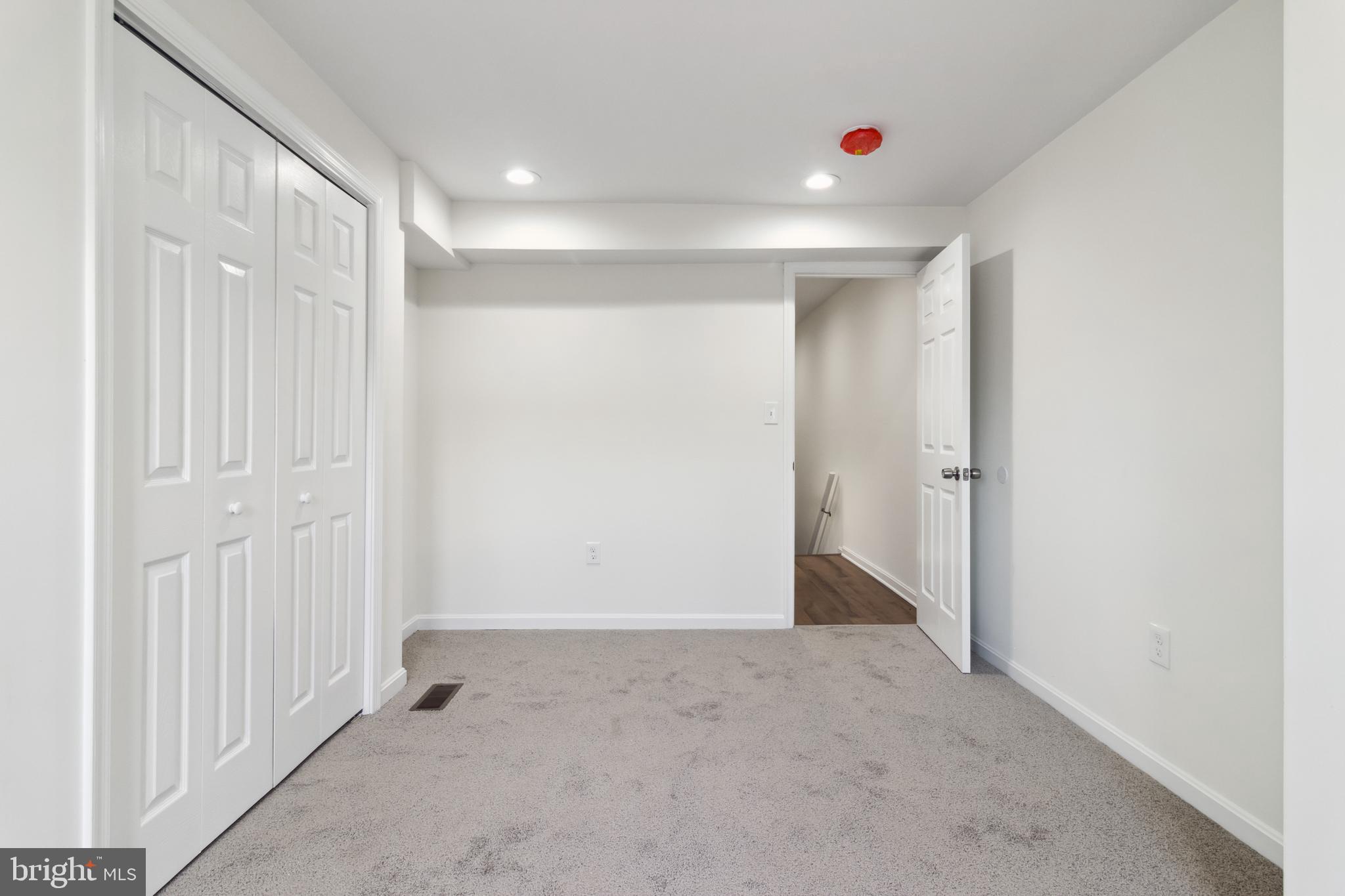 MIDDLE EAST - Residential