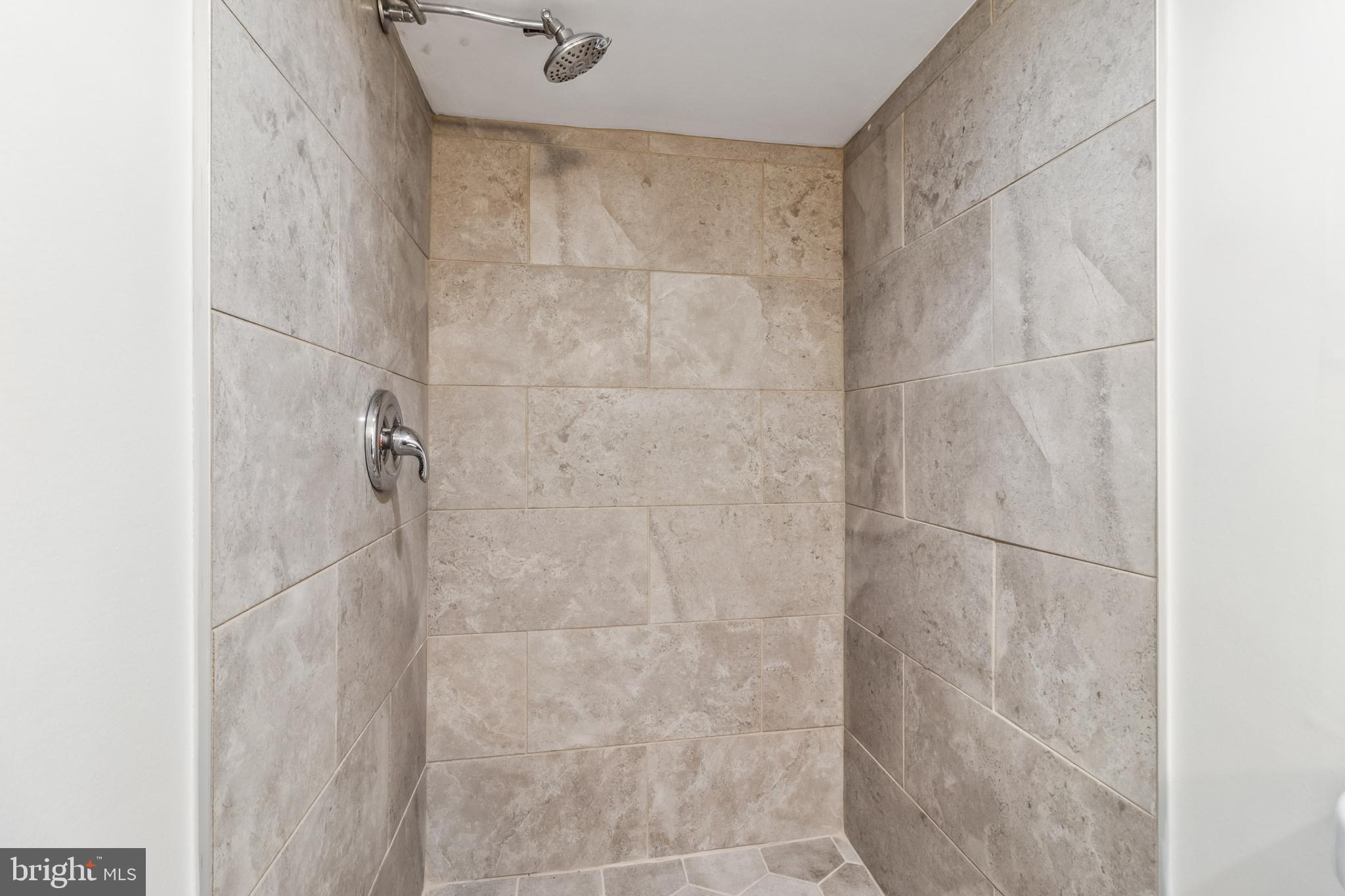 MIDDLE EAST - Residential