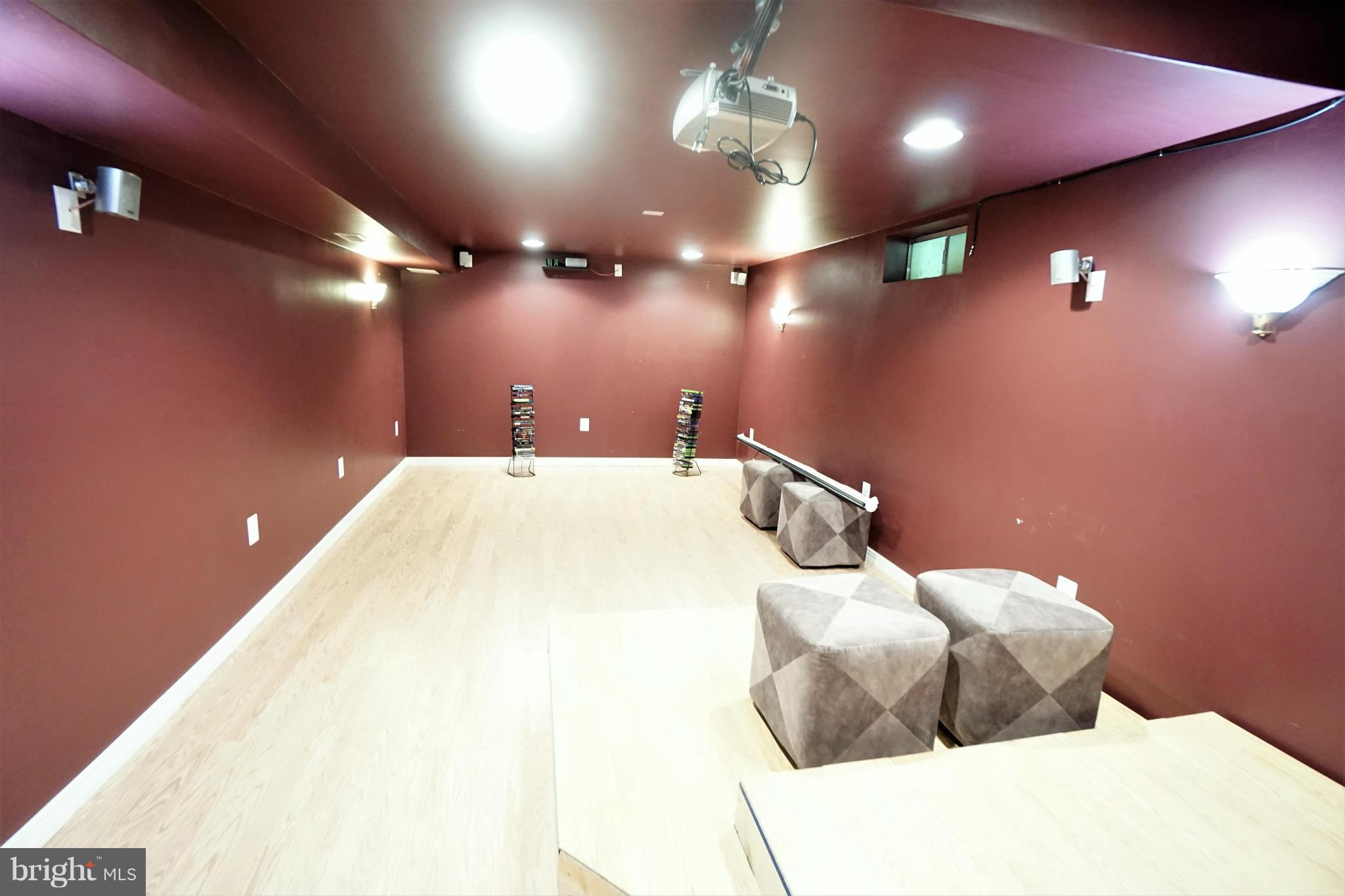 CANVASBACK RIDGE - Residential