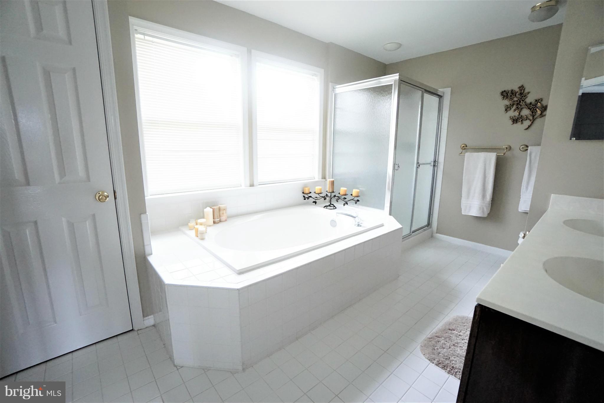 CANVASBACK RIDGE - Residential