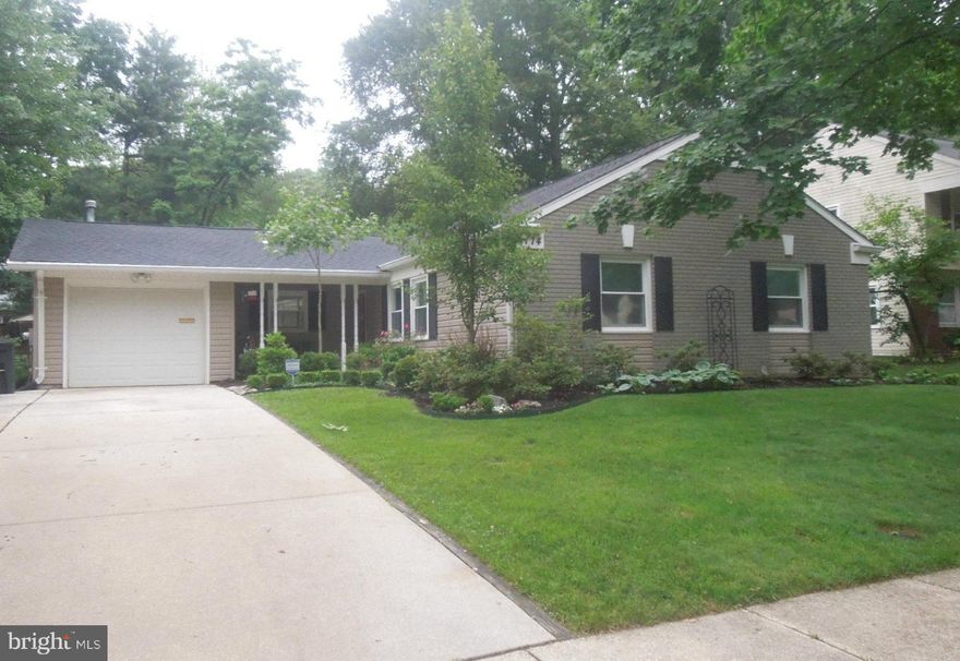 AN ABSOLUTE GEM in the Crofton Triangle - lovingly maintained, beautifully landscaped! Traditional Living/Dining Room reconfigured into Great Room*Superb Kitchen w/stainless steel appliances, granite counters*Family Room off kitchen, lots of windows to let the sun shine in! French doors to patio & fenced back yard w/shed, garden, dog kennel*BIG Bedrooms*Tile Baths*Walk to Crofton Woods Elementary*PETS CASE BY CASE-DOGS ONLY*NON SMOKING PROPERTY*Qualifications: $135k gross annual income, 685+ credit score w/no derogatory items, good employment and rental history.*