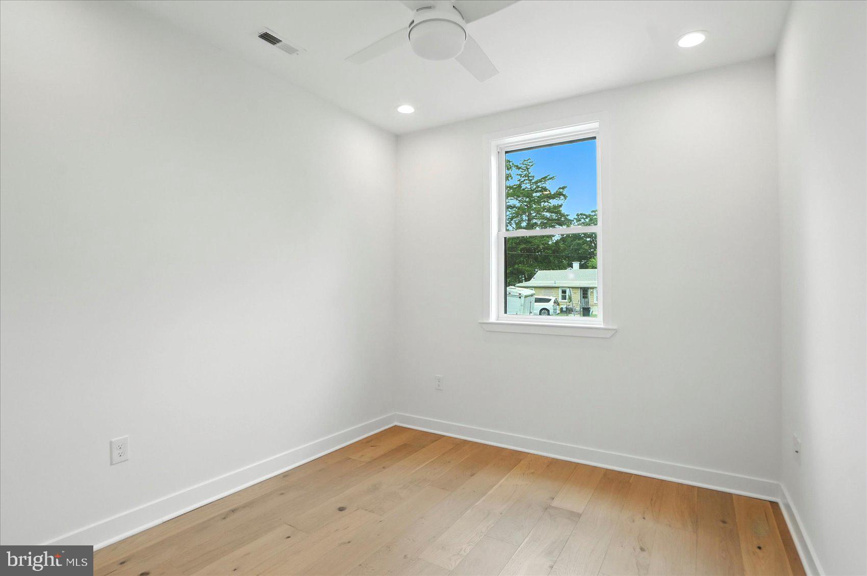 ROCK VIEW BEACH - Residential Lease