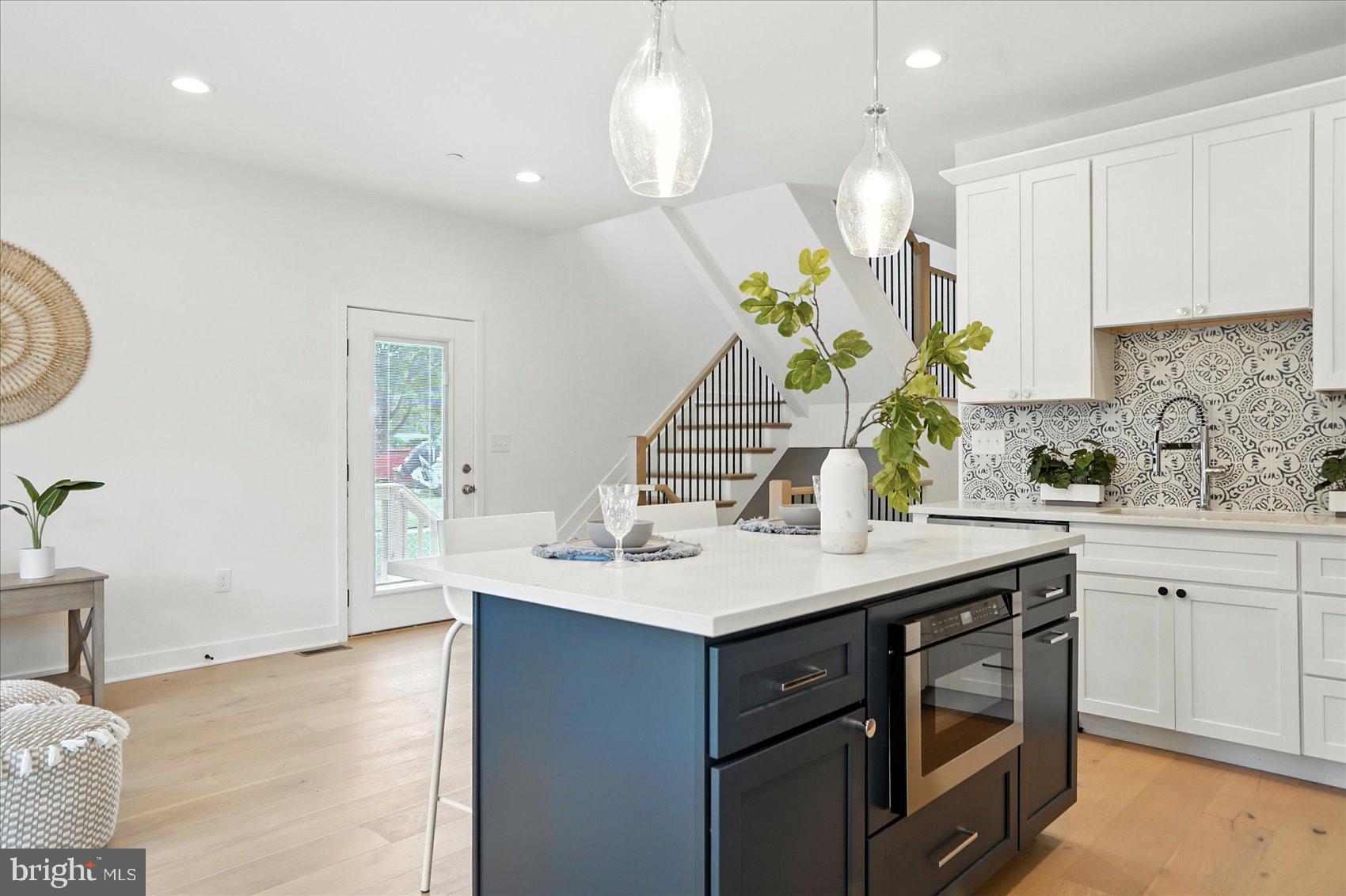 ROCK VIEW BEACH - Residential Lease