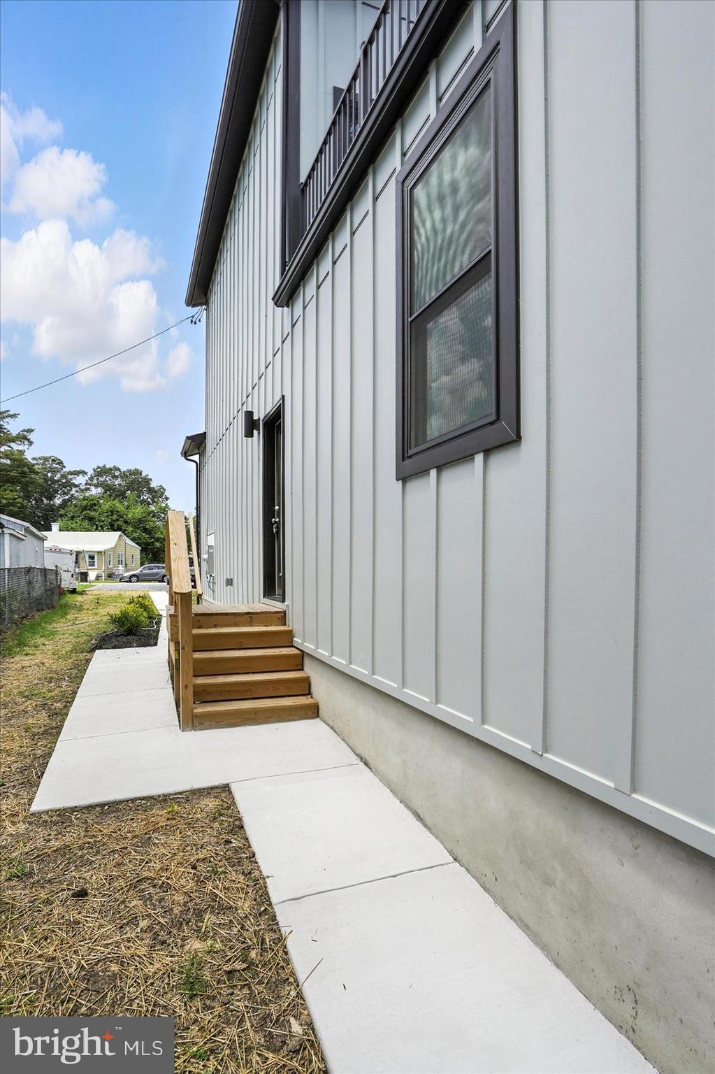 ROCK VIEW BEACH - Residential Lease