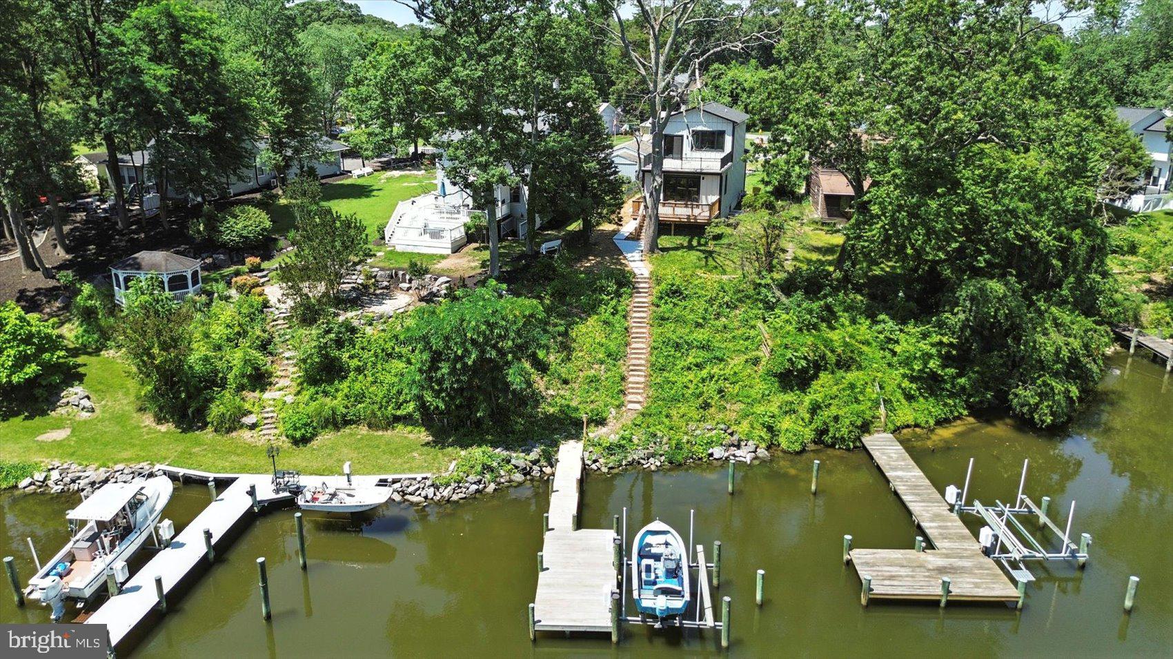 ROCK VIEW BEACH - Residential Lease