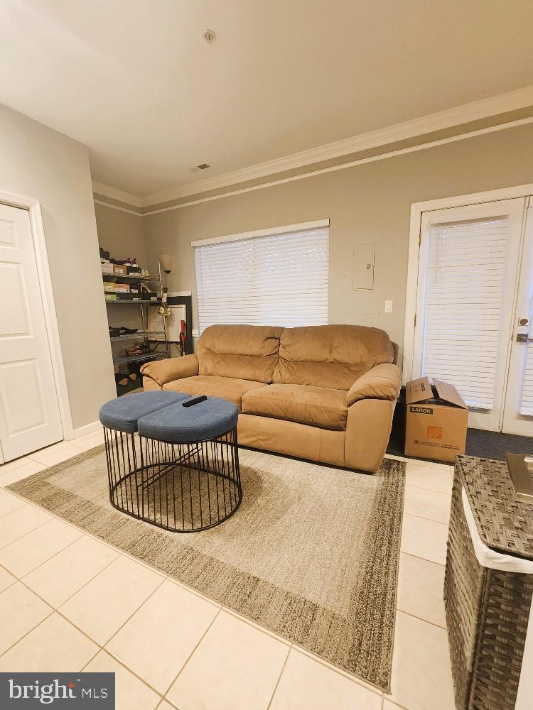 PARK GARDENS AT BEL PRE - Residential Lease