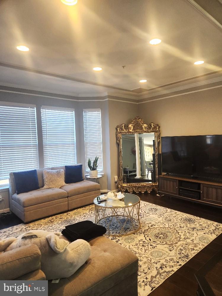 PARK GARDENS AT BEL PRE - Residential Lease