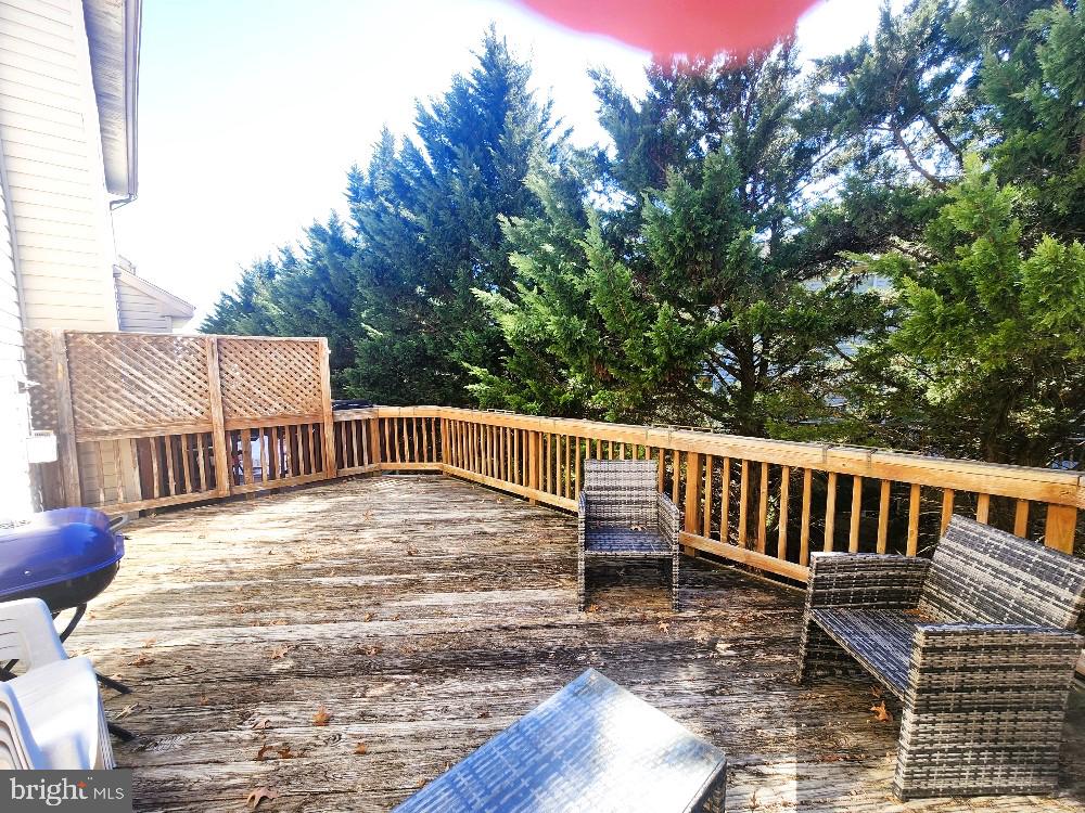 PARK GARDENS AT BEL PRE - Residential Lease