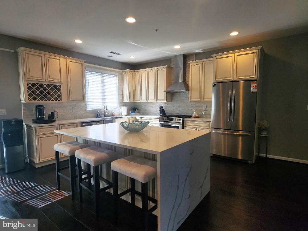 PARK GARDENS AT BEL PRE - Residential Lease