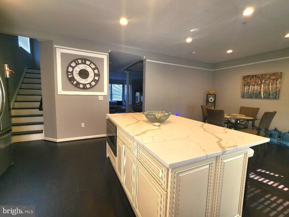 PARK GARDENS AT BEL PRE - Residential Lease