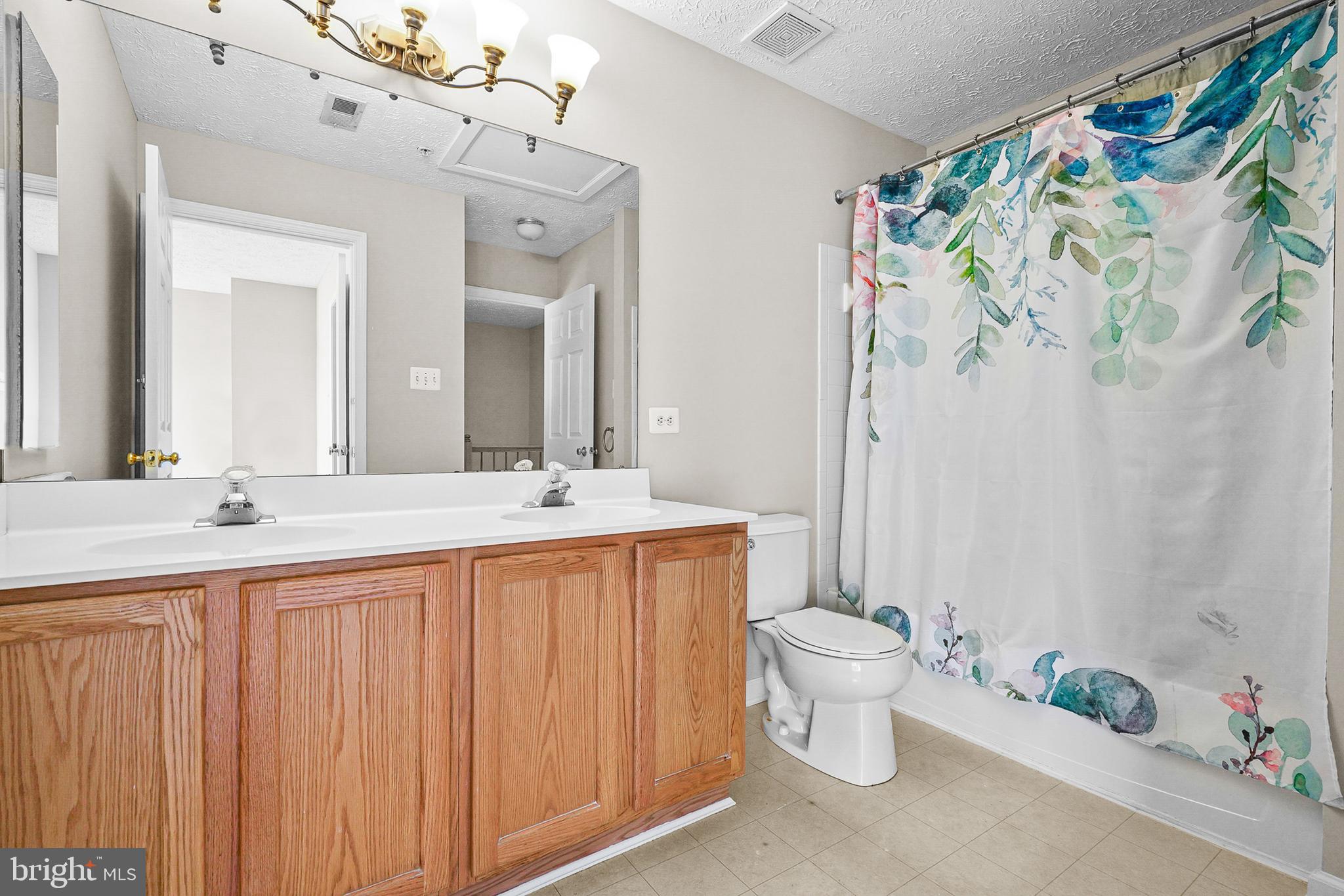 LOHR'S ORCHARD - Residential