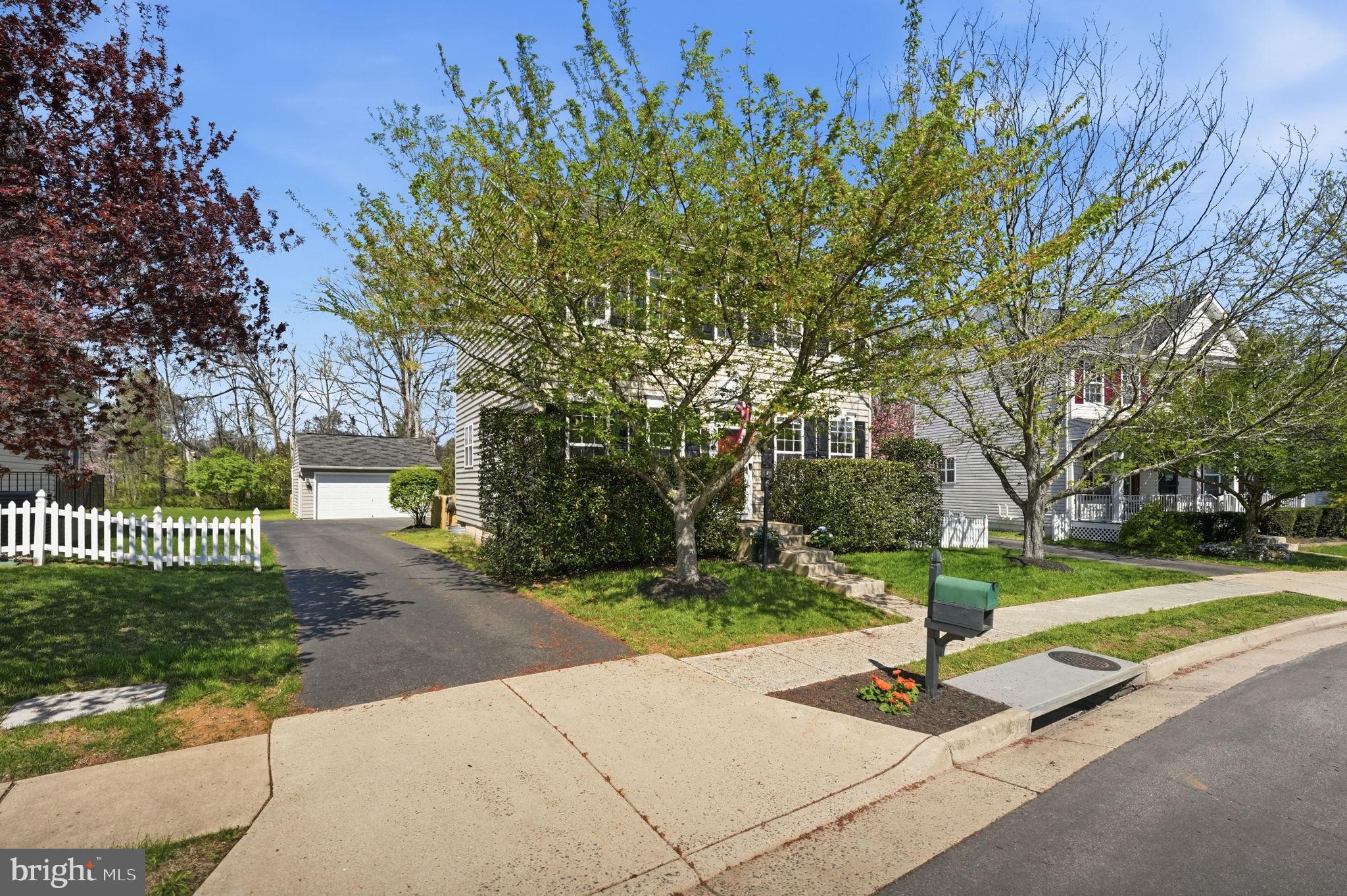 BRAEMAR - Residential