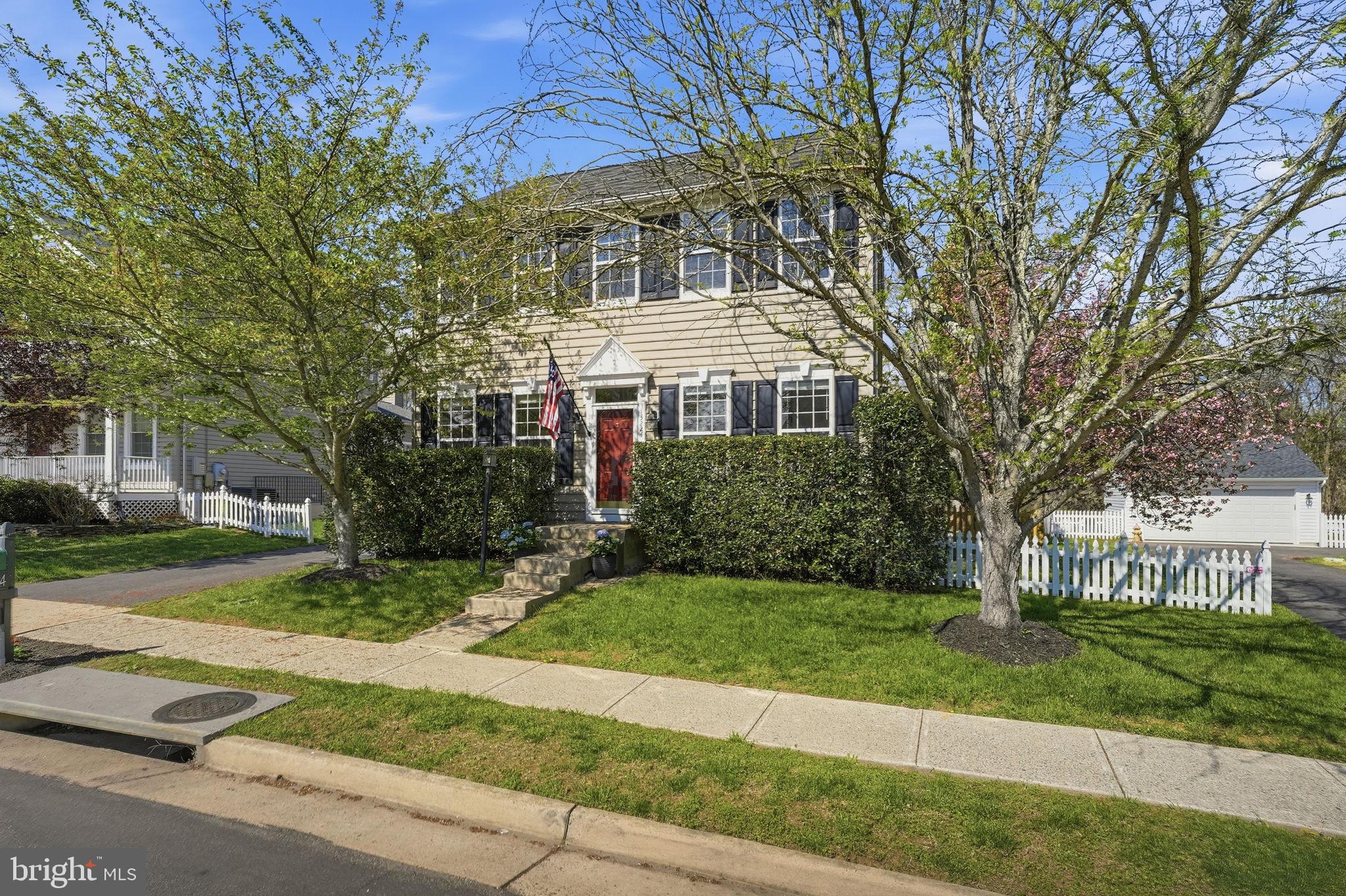 BRAEMAR - Residential