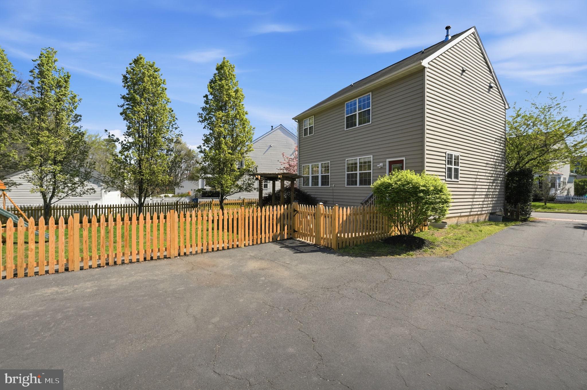 BRAEMAR - Residential