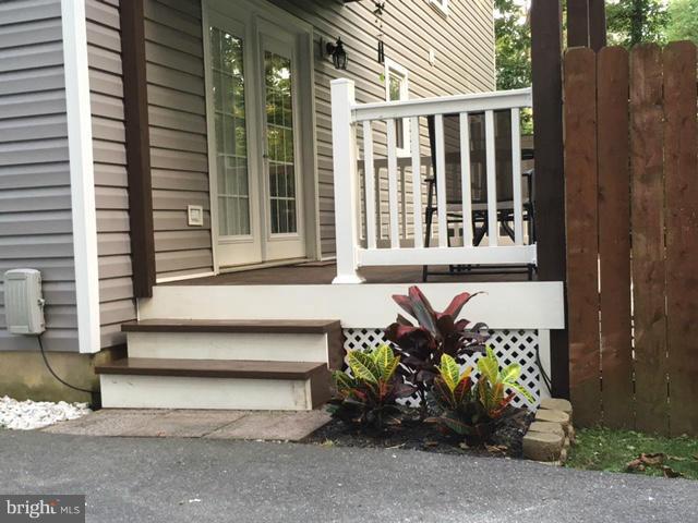 CHESAPEAKE RANCH ESTATES - Residential Lease