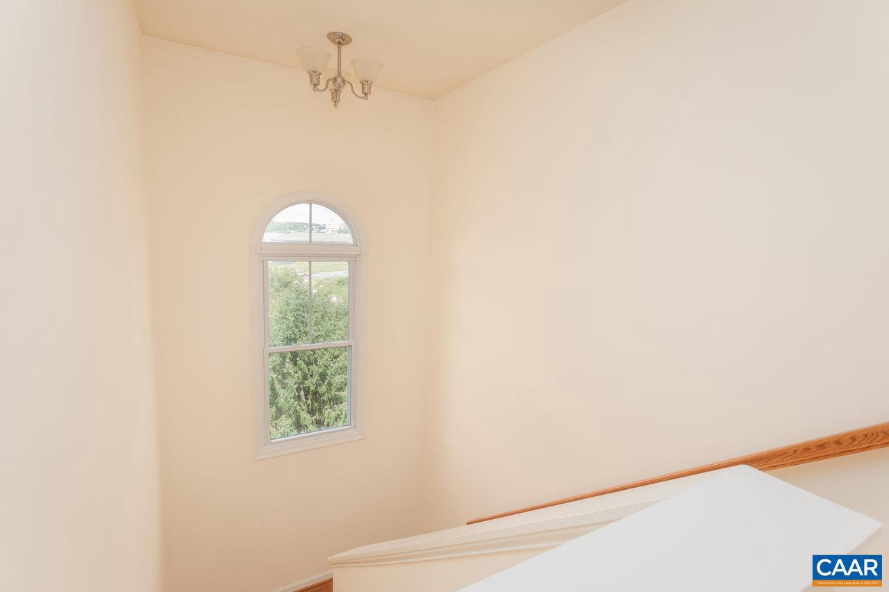 TOWNES AT BLUESTONE - Residential