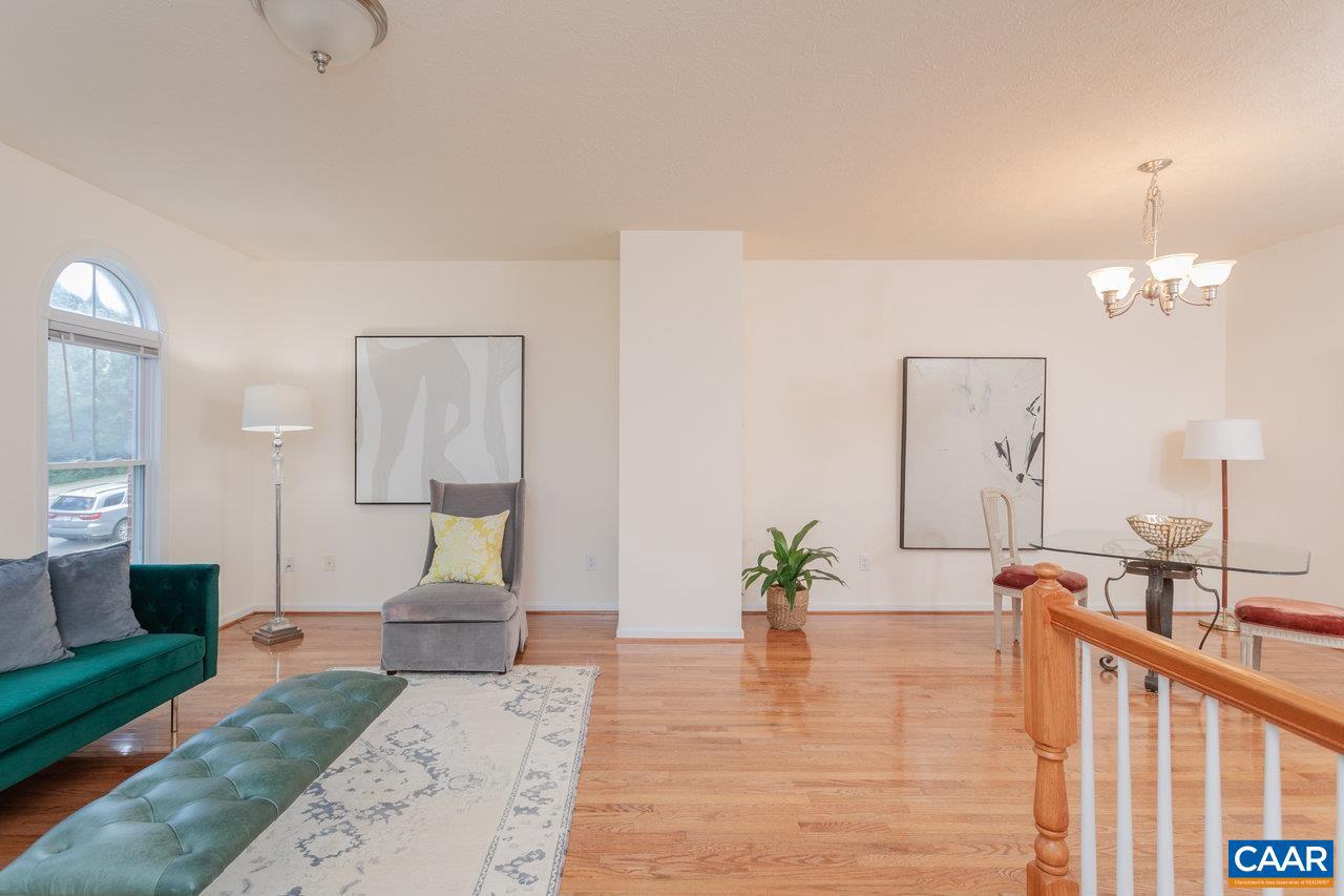 TOWNES AT BLUESTONE - Residential