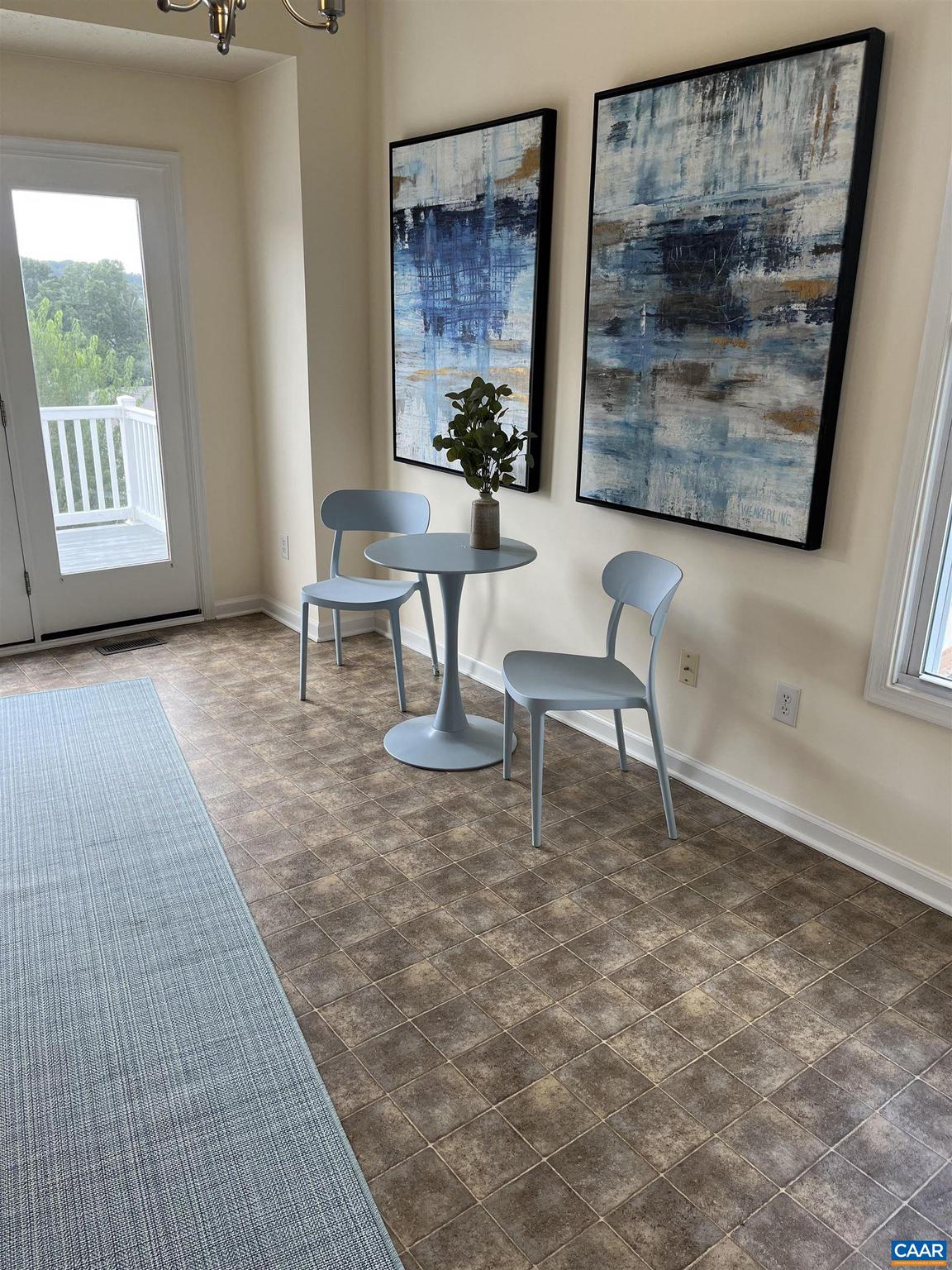 TOWNES AT BLUESTONE - Residential