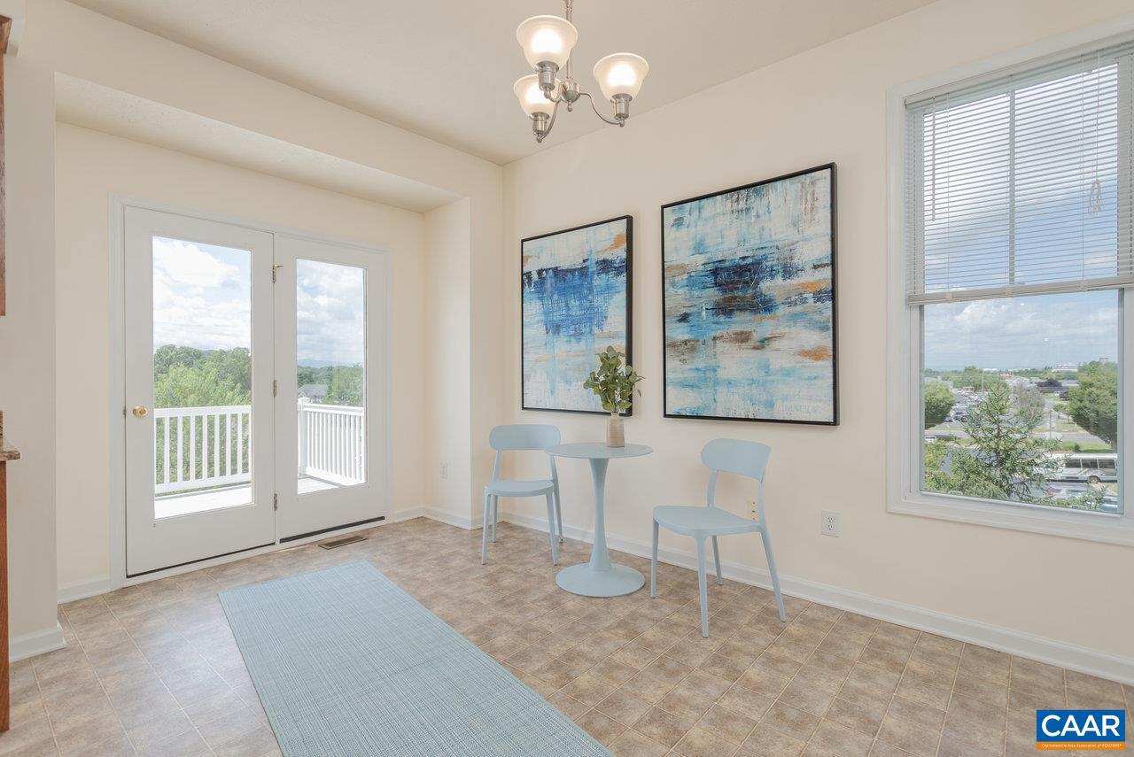 TOWNES AT BLUESTONE - Residential